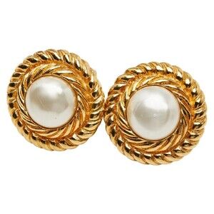 CHANEL Gold Pearl Earrings
